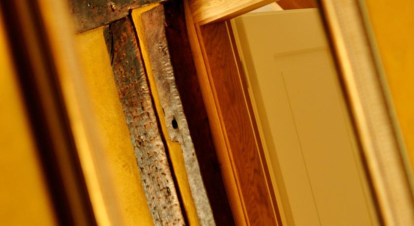 Lehmgefühl, Design Vier, La Petite Maison Trier Zimmer foto